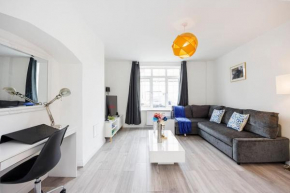 Stunning 2 Bed House with Parking in Dagenham, Ilford